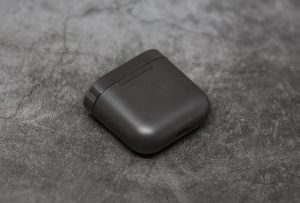 Bowers & Wilkins PI5 кейс сзади