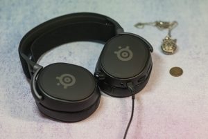 SteelSeries Arctis Prime поворотные чаши