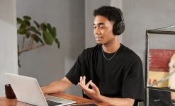 Sony WH-XB910N