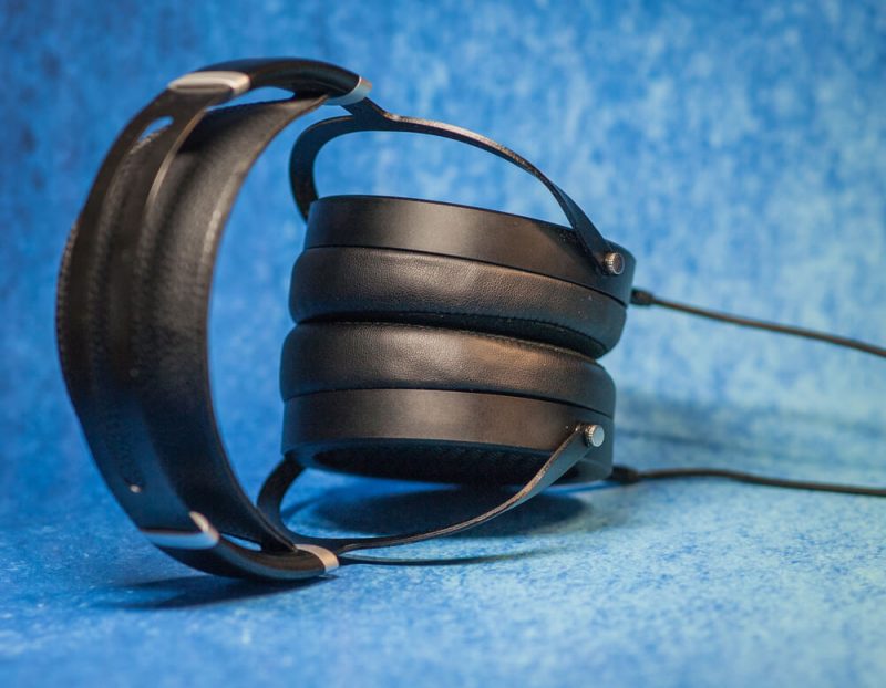 Hifiman Sundara, форма амбушюров: со скосом