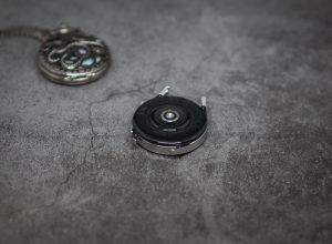 Huawei Watch GT 3 снизу