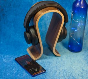 Urbanista Los Angeles соединение по Bluetooth