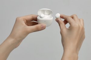 1MORE ComfoBuds Mini