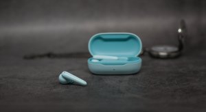 Huawei FreeBuds SE: работа по одному