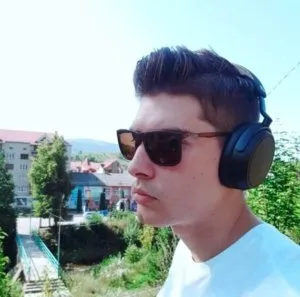 Лучшие наушники для Работы, онлайн Уроков и Конференций - ТОП 10 23 Sennheiser MOMENTUM 4 Wireless