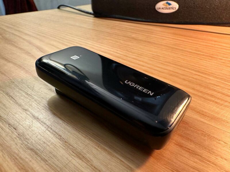 UGREEN CM402