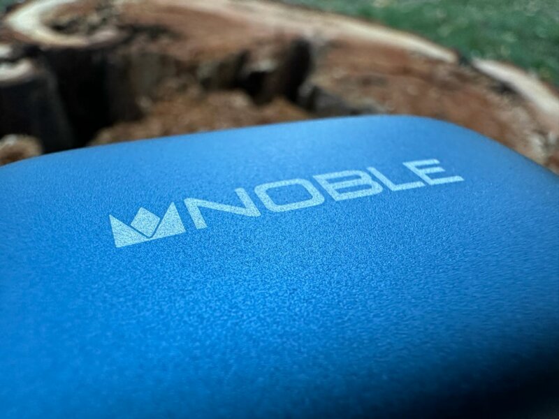 Noble FoKus Mystique