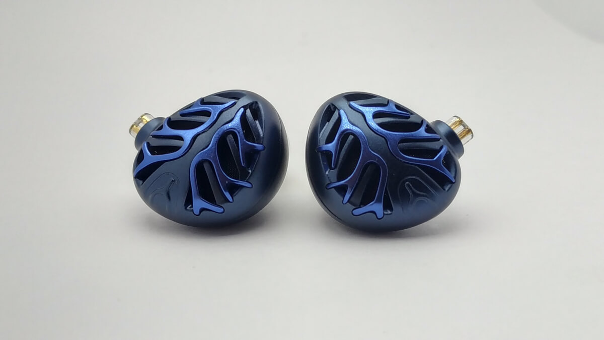 イヤホン TRN Azure Dragon TRN Azure Dragon Review — Headfonics