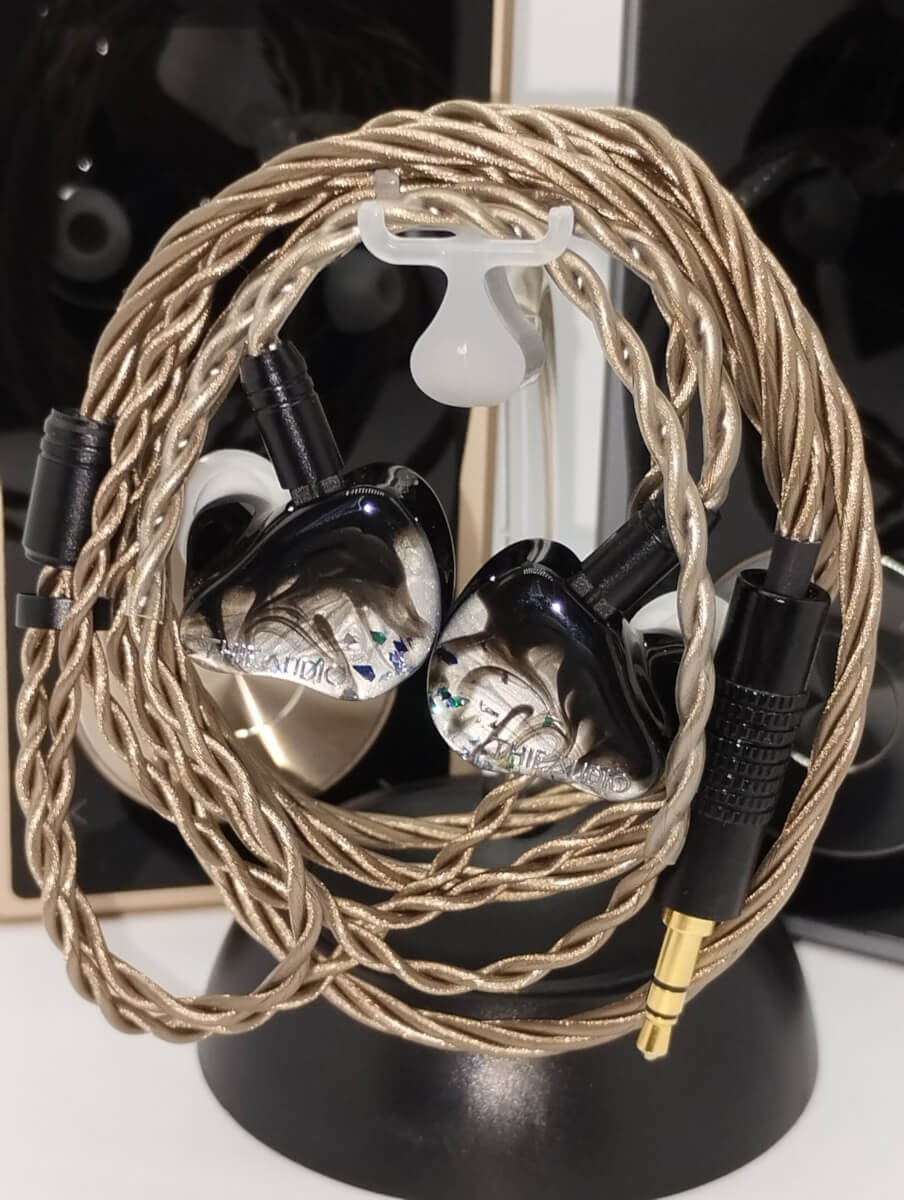 THIEAUDIO Monarch MKIII