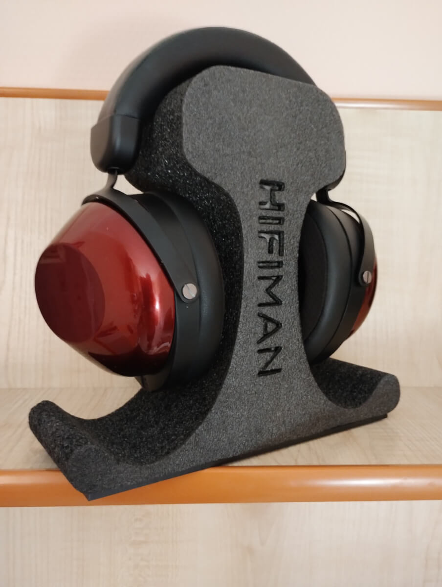 HIFIMAN HE-R9