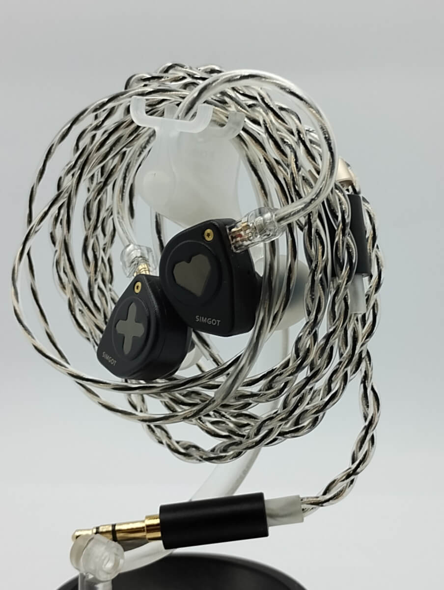 Simgot EW300 x HBB