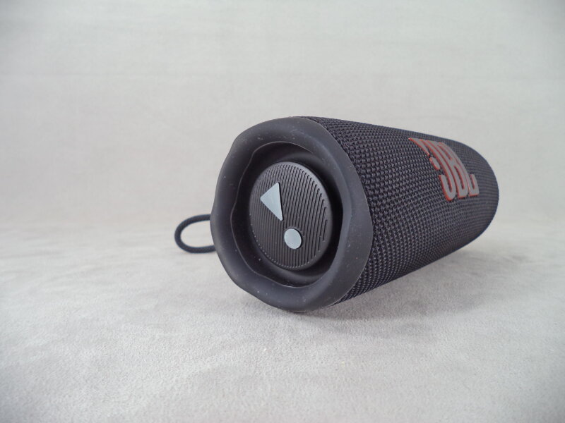 JBL Flip 6 - пассивные мембраны