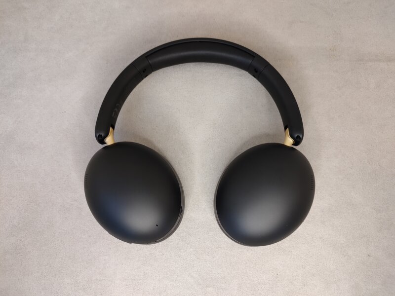 UGREEN Studio Max2 дизайн
