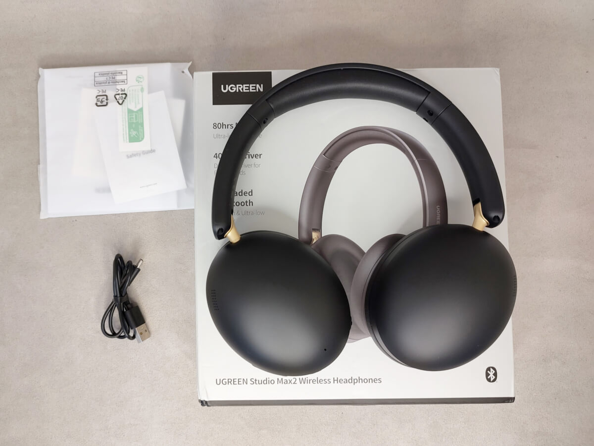 UGREEN Studio Max2 - комплектация