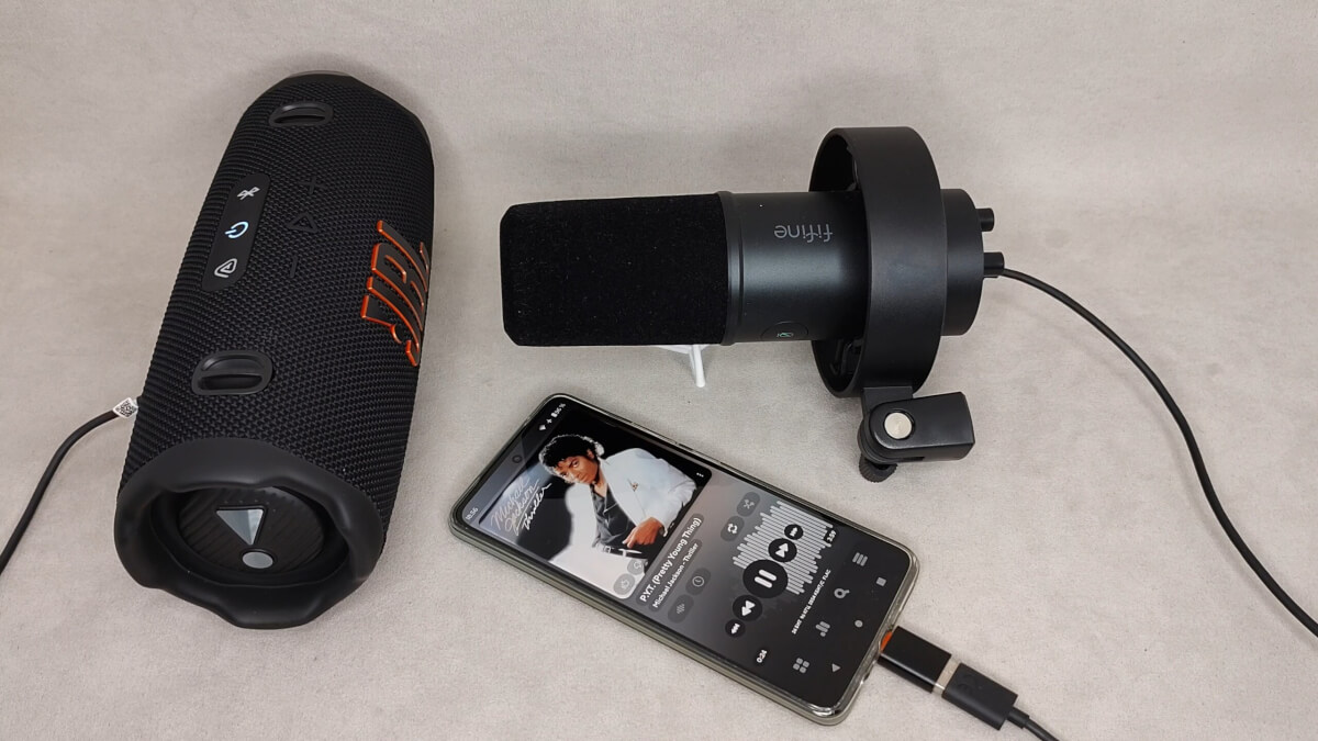 Запись звучания JBL Charge 6 на микрофон