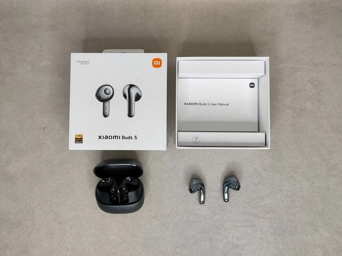 ОБЗОР Xiaomi Buds 5 VS Huawei Freebuds 6 - Лучшие TWS Вкладыши с Диктофоном до $80! 20 Xiaomi Buds 5 - комплектация.