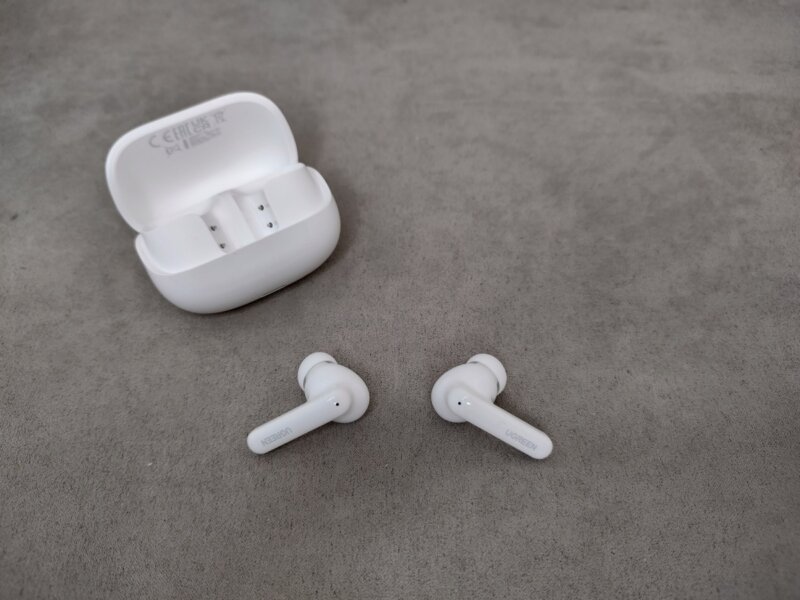 UGREEN EchoBuds Magic - внешний вид