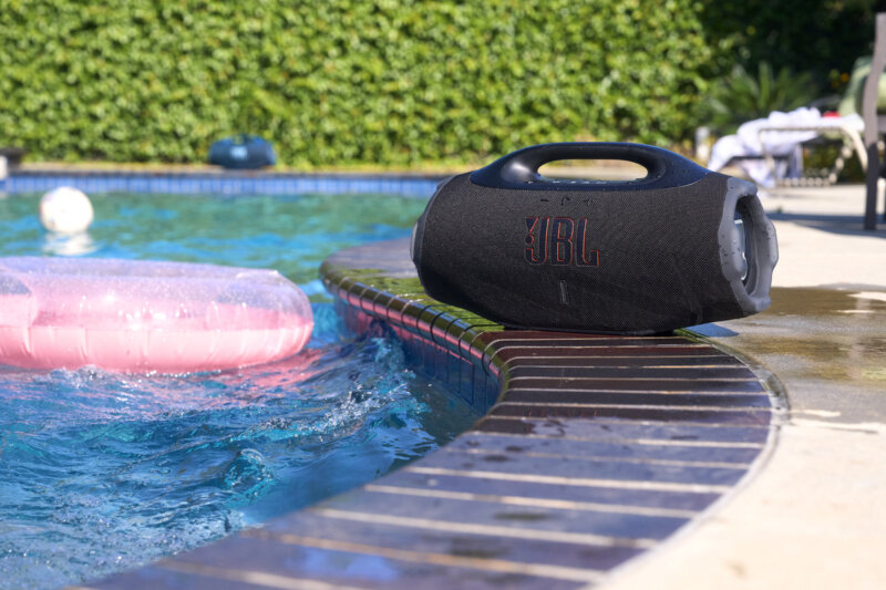 JBL Boombox 4