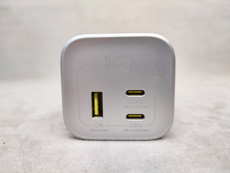 Baseus EnerGeek GR11 - USB порты