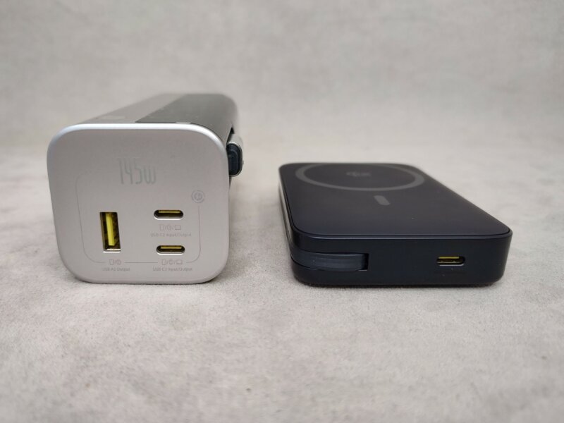 Baseus EnerGeek GR11 vs Baseus PicoGo AM61 2