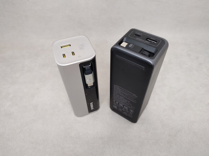 UGREEN Nexode 165W PB726 vs Baseus EnerGeek GR11