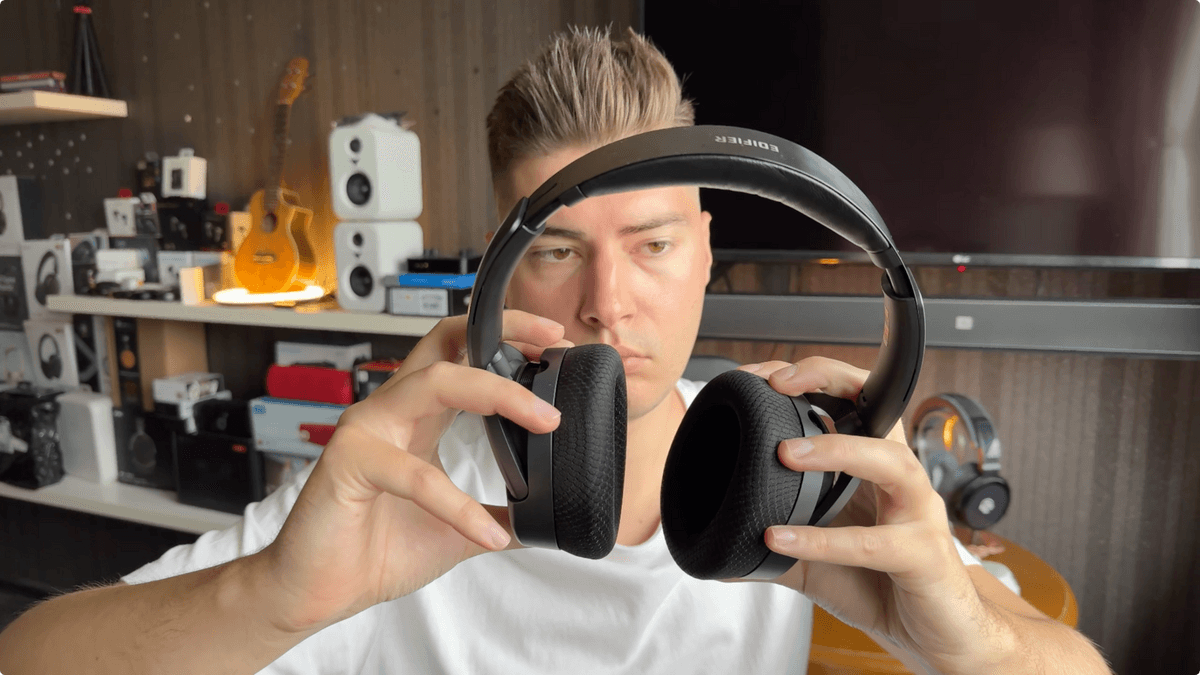 Nothing Headphone (1)