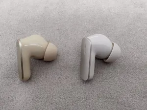 Сравнение наушников Realme Buds Air8 vs Realme Buds Air7