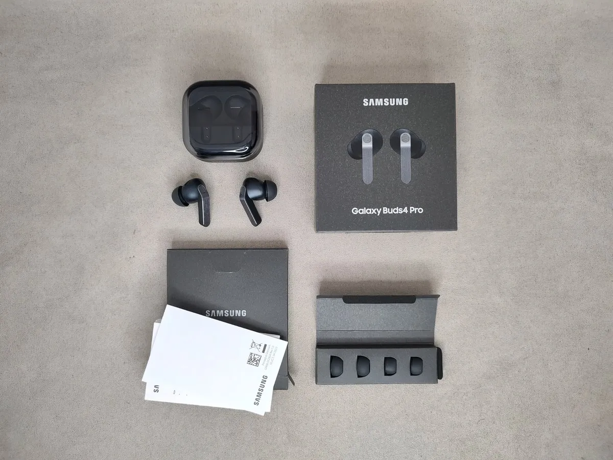 Review Samsung Galaxy Buds 4 Pro – BEST Earbuds (2026)