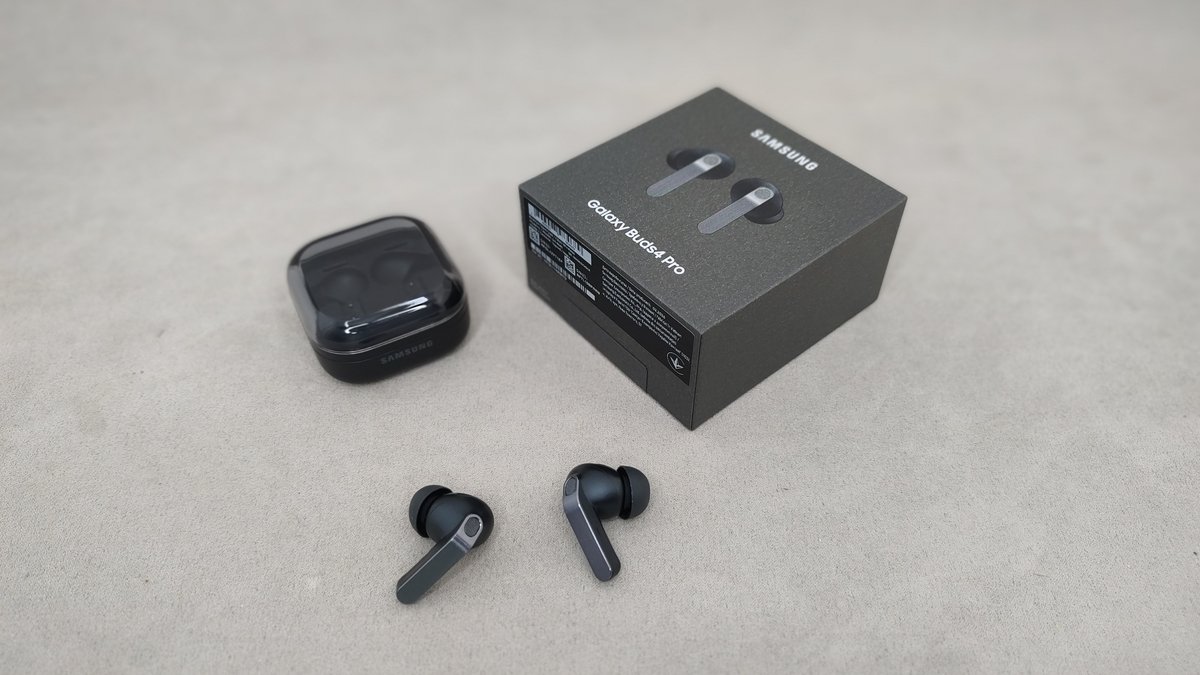 Внутриканальные наушники Samsung Galaxy Buds 4 Pro
