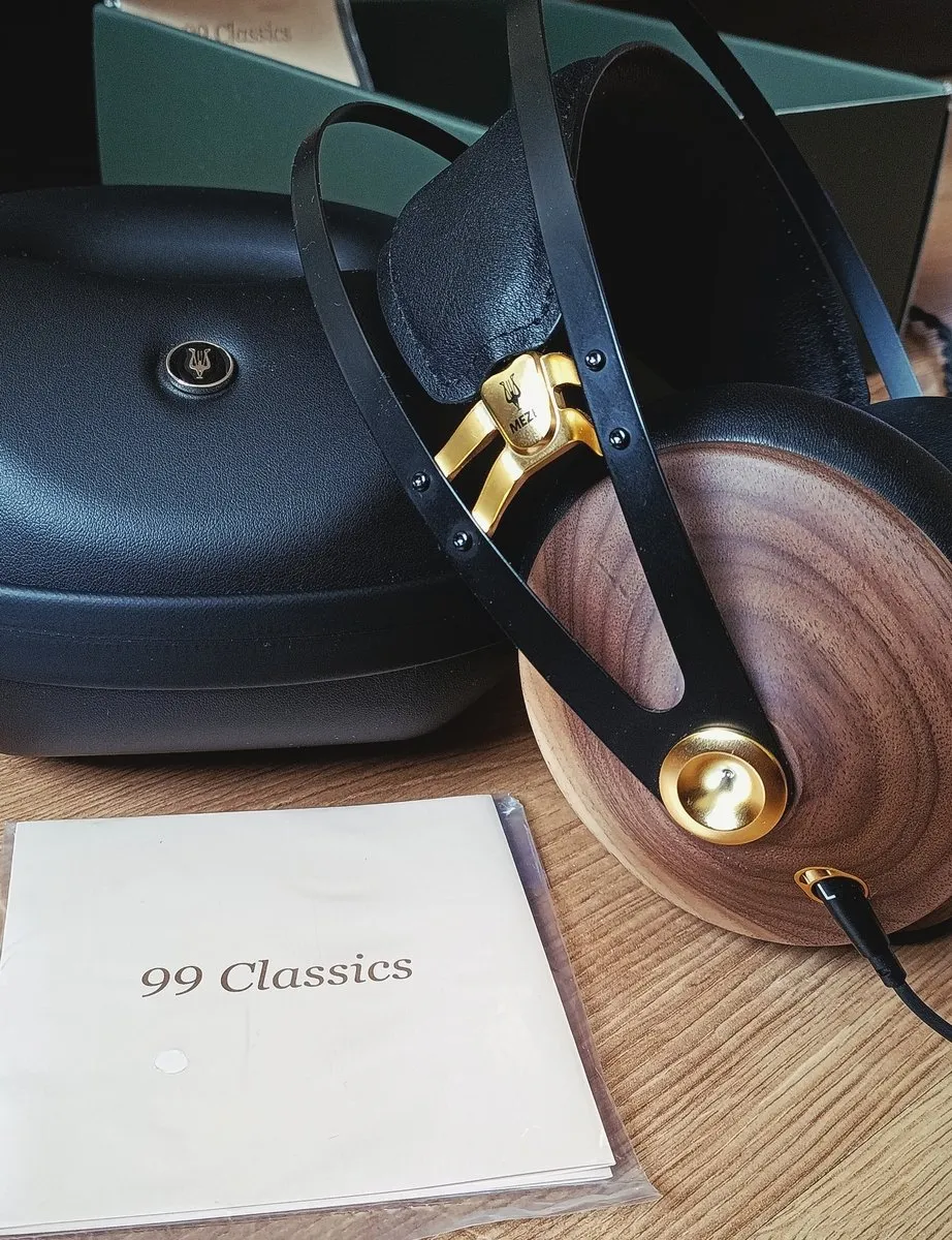 Обзор Meze 99 Classics V2 — Музыкальный Шепот в Элитном Корпусе: Красивая Иллюзия за $350 21 img 20260406 140829