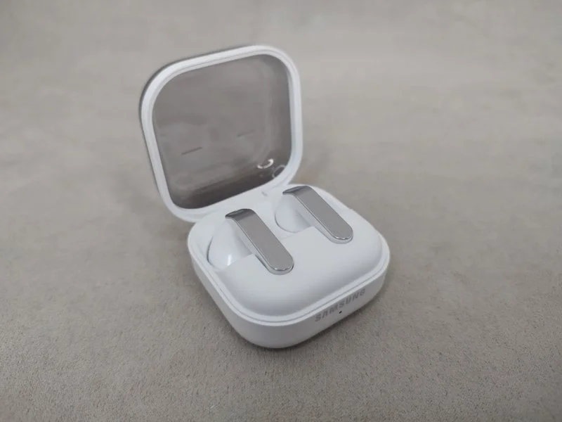 Samsung Galaxy Buds 4 - ЛУЧШИЕ Вкладыши для Samsung, ТОП для Остальных 13 Samsung Galaxy Buds 4 - блютуз наушники