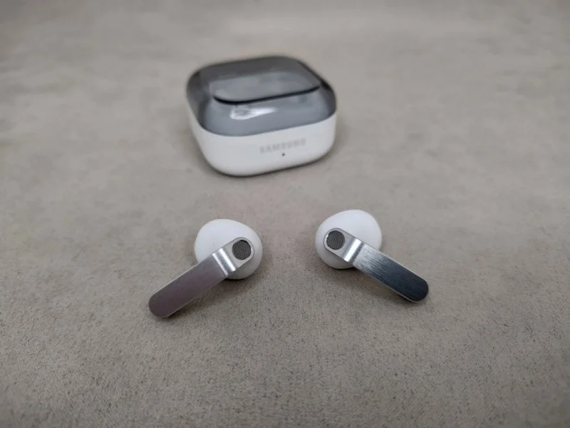 Samsung Galaxy Buds 4 - ЛУЧШИЕ Вкладыши для Samsung, ТОП для Остальных 12 Samsung Galaxy Buds 4 - беспроводные наушники