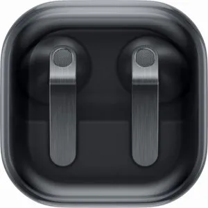 Samsung Galaxy Buds 4 — закрытый кейс