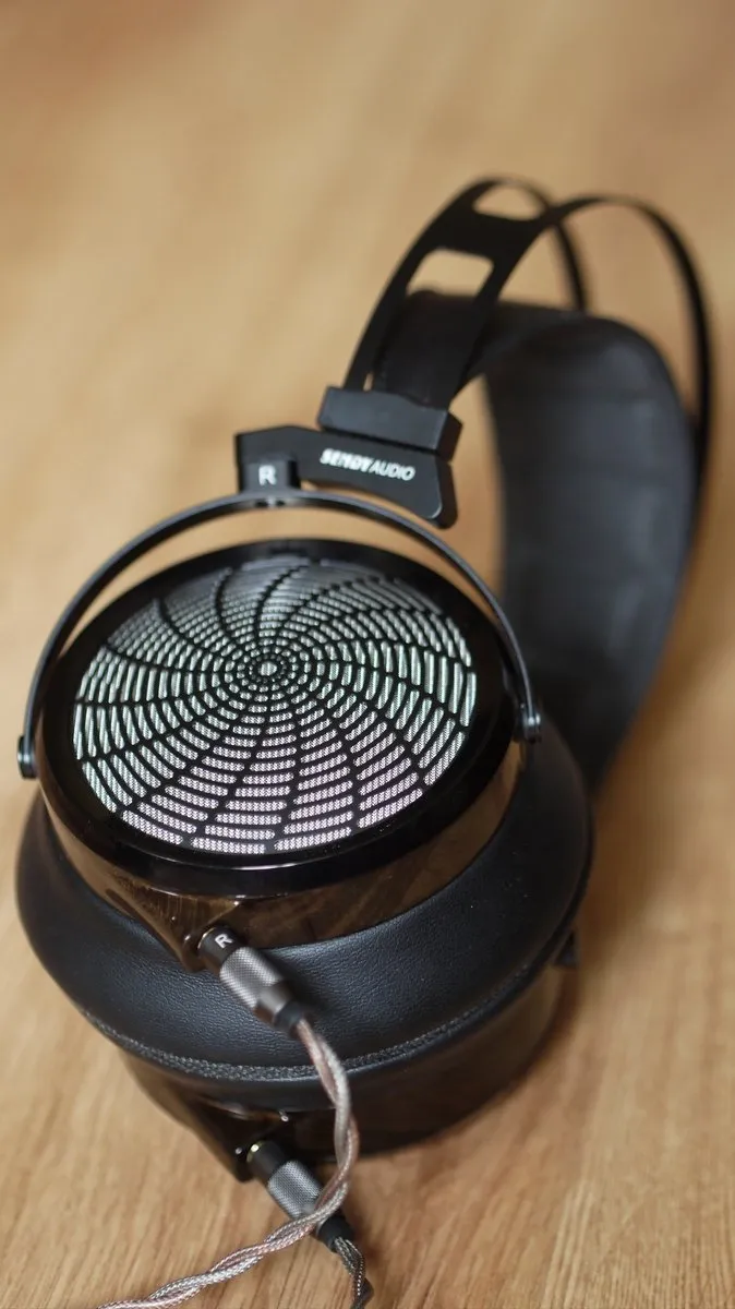 Обзор Sendy Audio Apollo Pro — «Нуарный» Планар с Телесностью Образов и Сабвуферным Инфрабасом за $449 12 img 20260703 104525