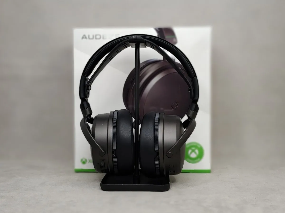 Audeze Maxwell 2 - ЛУЧШИЕ Полноразмерные Наушники для Игр 16 Наушники для игр Audeze Maxwell 2