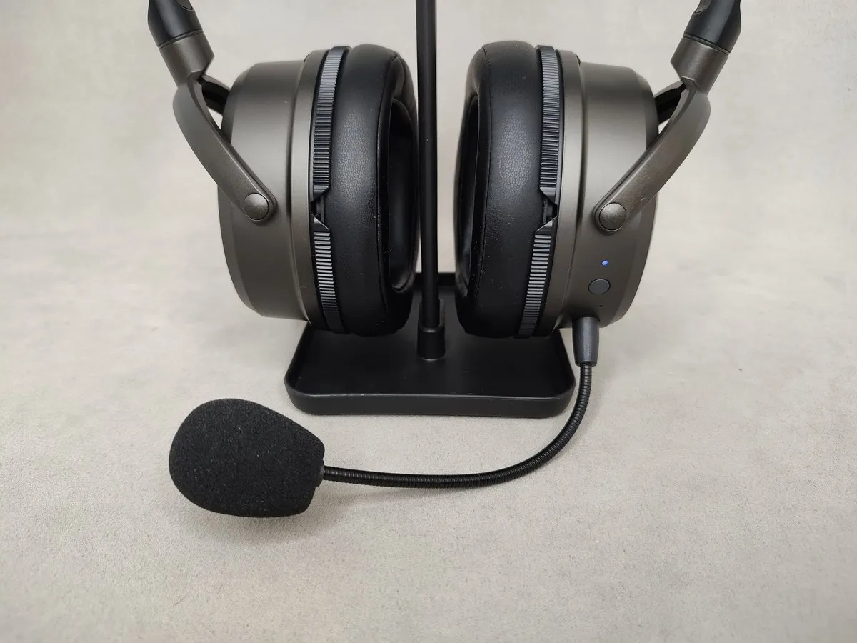 Audeze Maxwell 2 - ЛУЧШИЕ Полноразмерные Наушники для Игр 13 Audeze Maxwell 2 - внешний микрофон