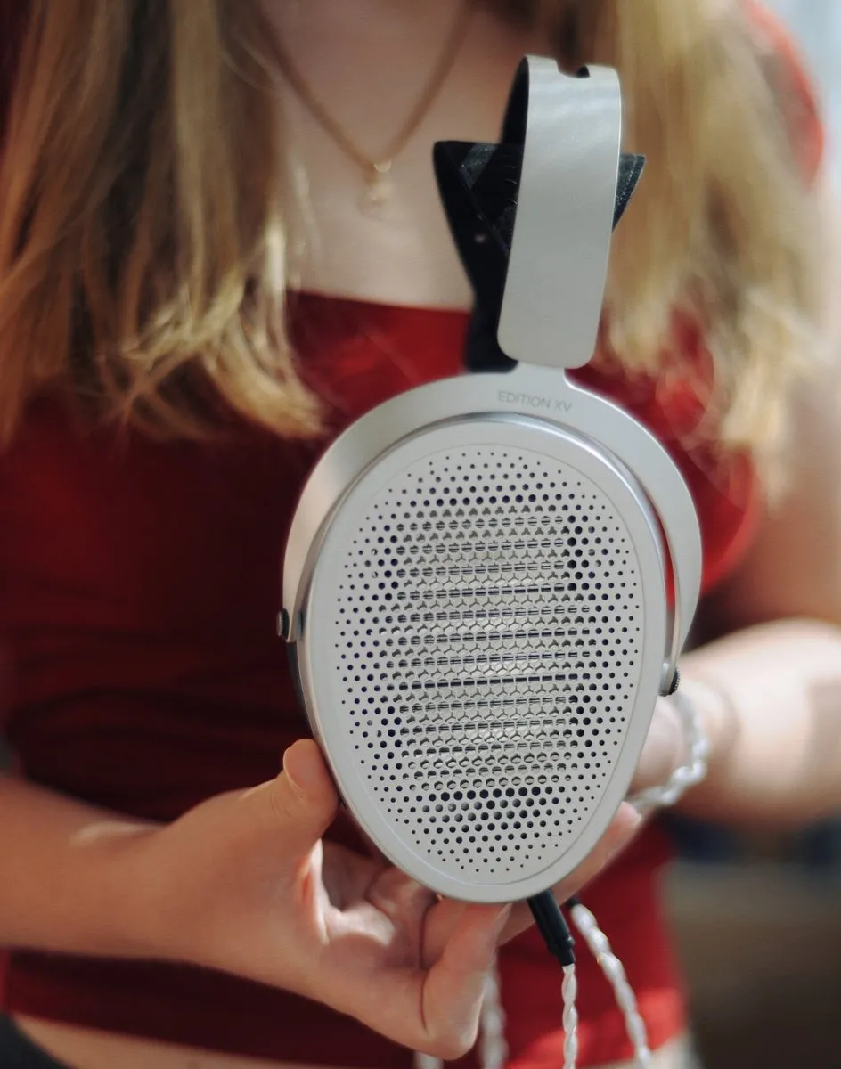 Обзор HiFiMAN Edition XV — Грандиозность за Малые Деньги: Младшая Модель, Которой Аплодируешь за $399 1 img 20260721 124355