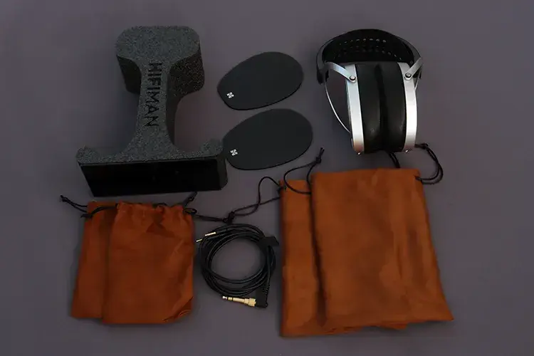 Обзор HiFiMAN Ananda Unveiled — Обнажённый Планар: Честный Звук без Прикрас за $549 13 imgi 6 hifiman ananda unveiled accessories