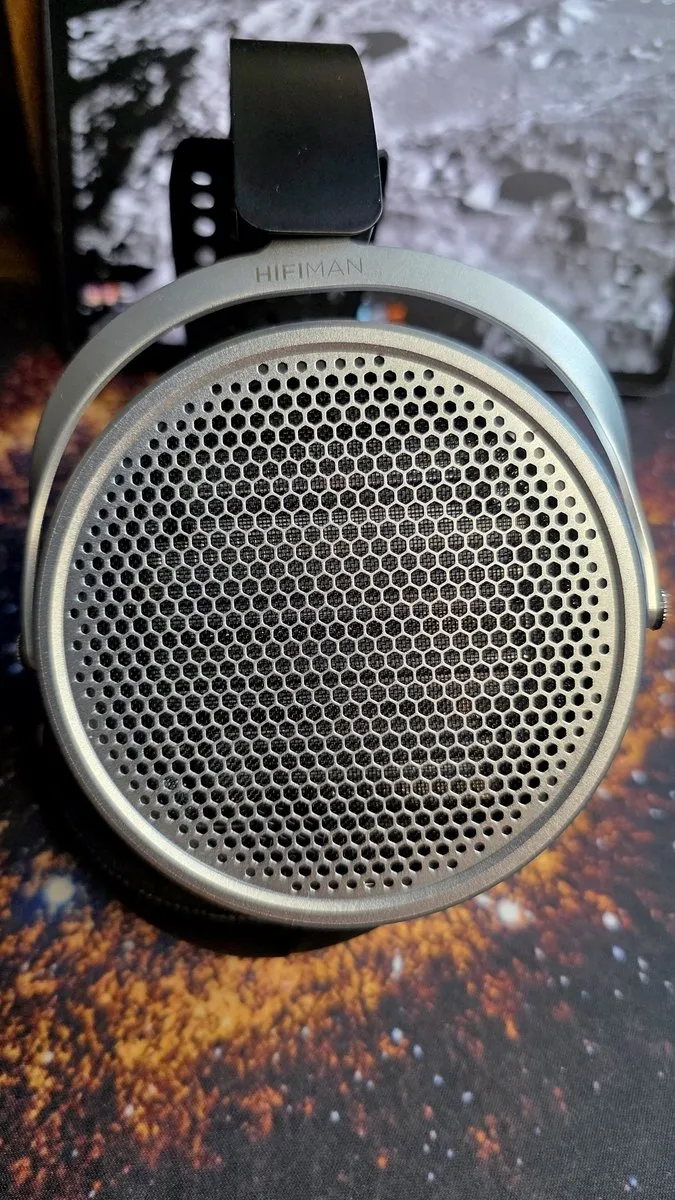Обзор HiFiMAN HE600 — Математически Выверенный Планар с Синдромом Замочной Скважины за $799 12 photo 2026 08 08 18 56 23