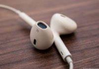 Apple EarPods MD827ZM/A обзор и отзывы