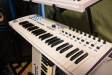 MIDI клавіатур Arturia KeyLab 49 MkII – Вміє Все!